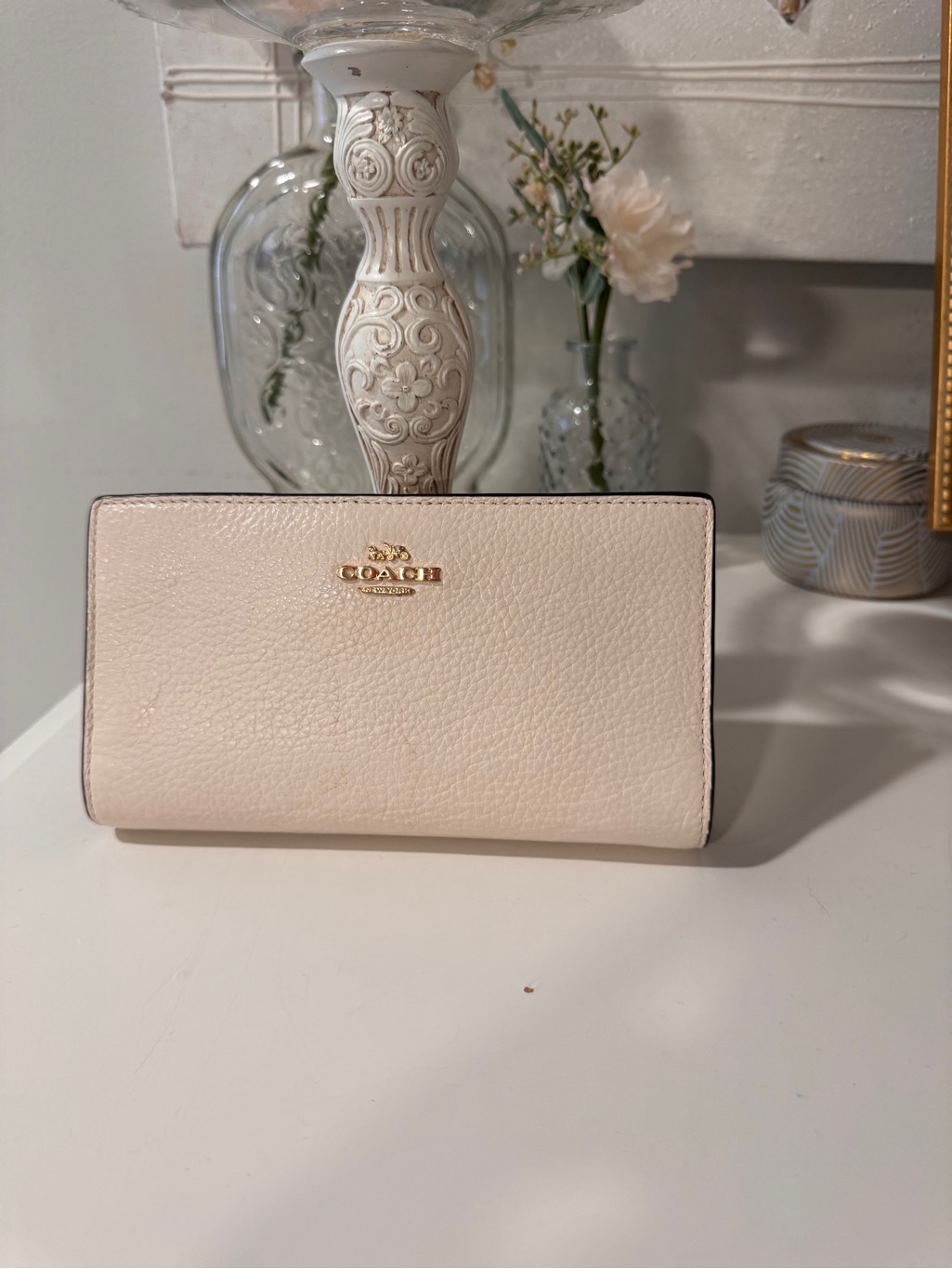 Coach Pebbled Leather Wallet In Soft Cream With Gold Logo